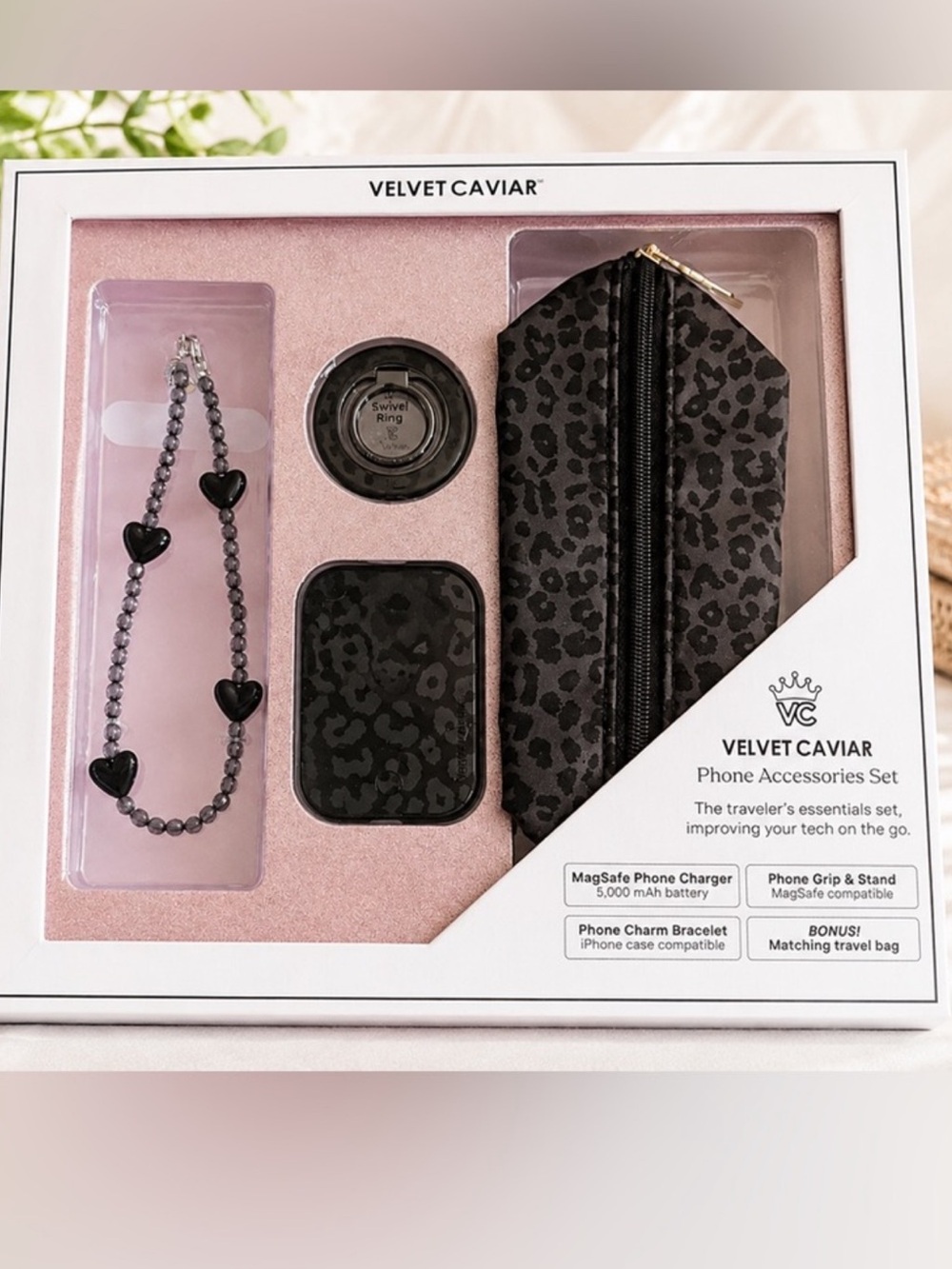 NWT Velvet Caviar Phone Accessories Gift Set MagSafe Charger Leopard